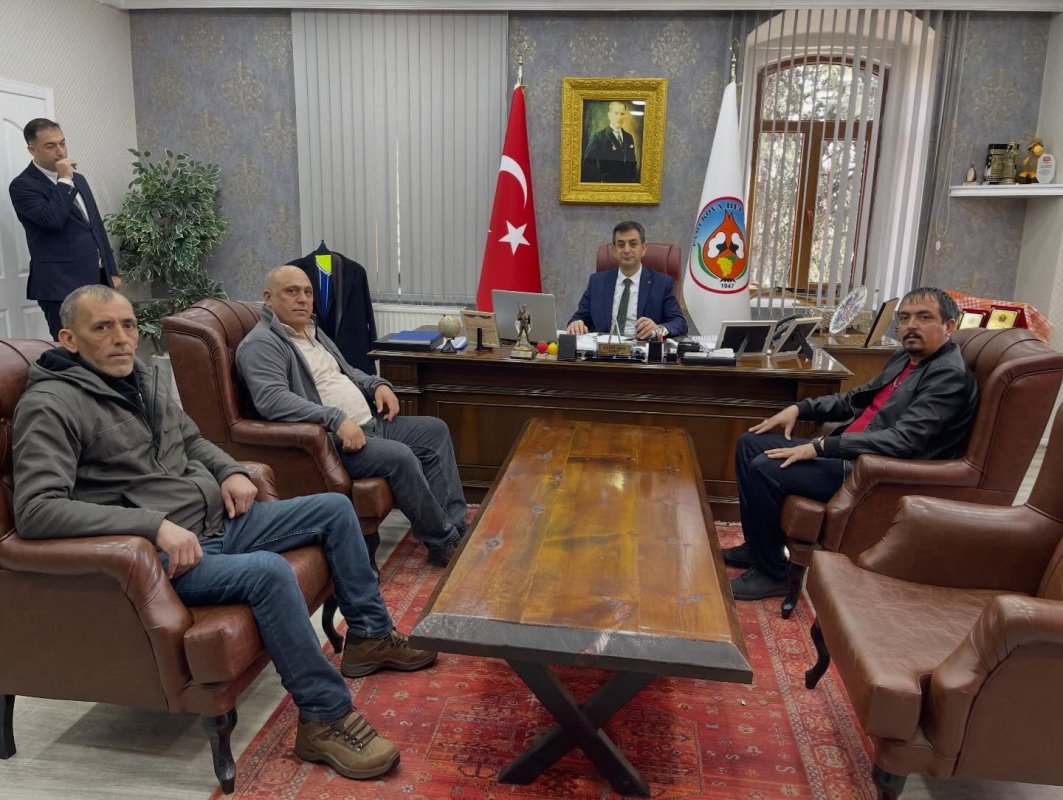Romanlar Derneği'nden Pamukova Belediyesi'ne Ziyaret