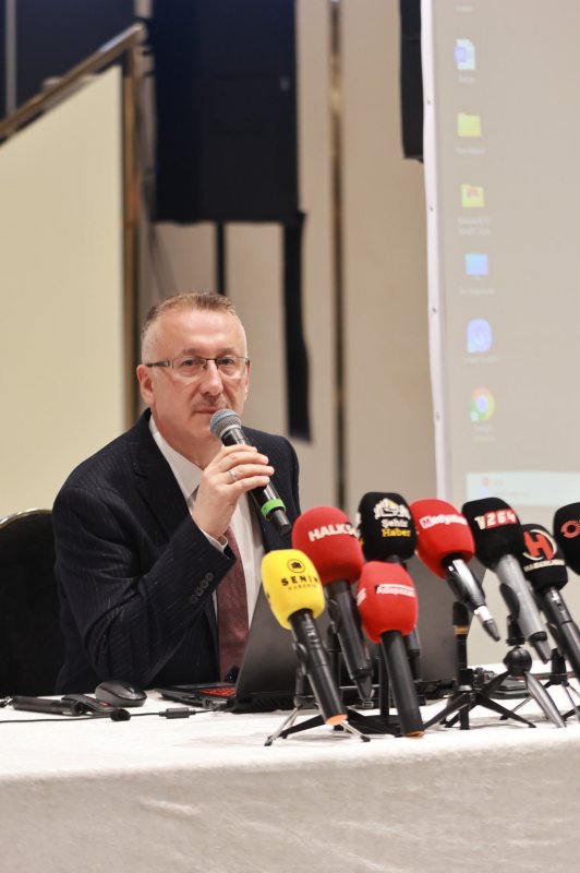 Mutlu Işıksu AK Parti'den istifa ettiğini açıkladı. 