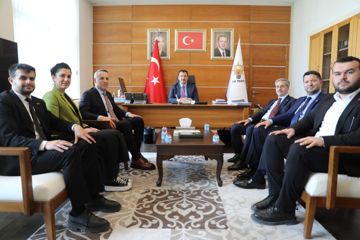 AK Parti Sakarya Heyetinden Ali İhsan Yavuz’a Ankara Ziyareti
