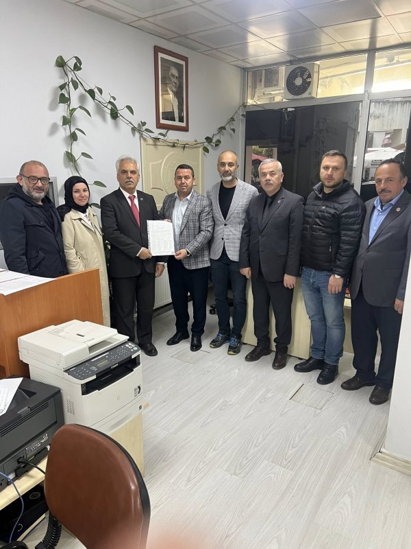 BBP Sakarya İl Başkanı Turan Yıldırım Mazbatasını Aldı