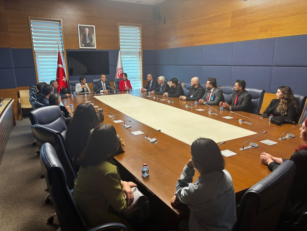 CHP Sakarya İl Yönetimi, Bolu Milletvekili Türker Ateş ile TBMM’de Buluştu