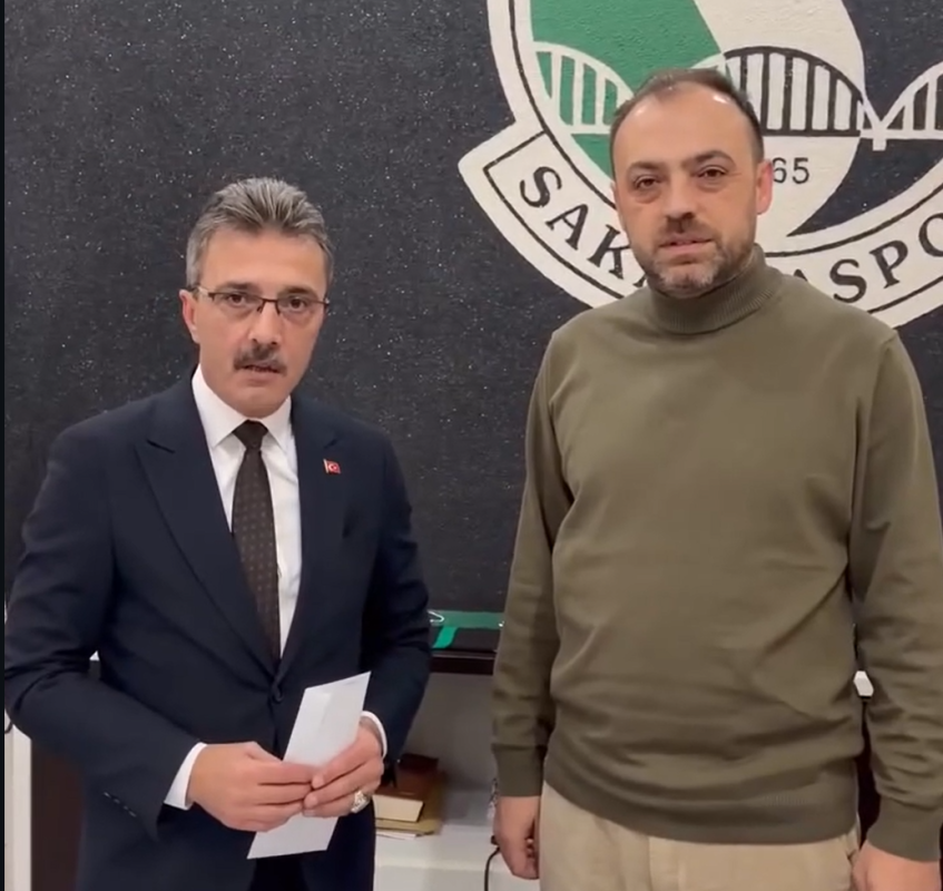 Başkan Şenol Dinç Bir Maaşını Sakaryaspor'a Bağışladı