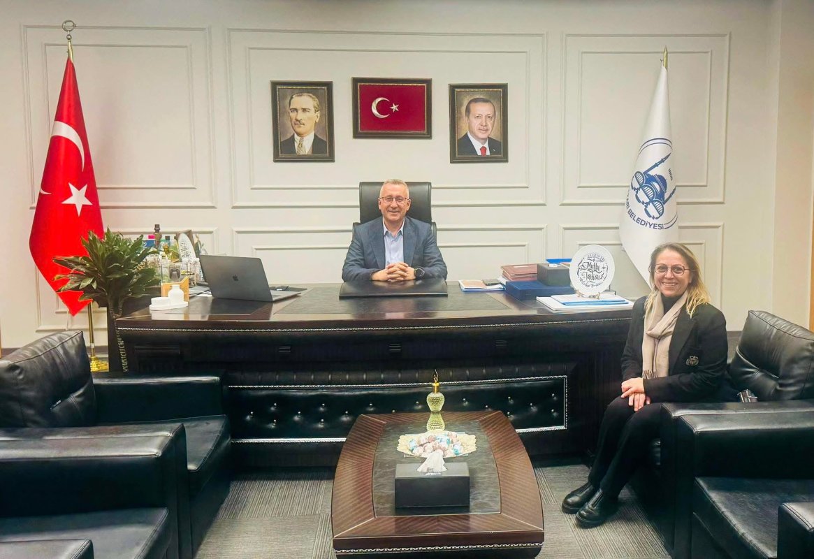 İstiklal Mahallesi Muhtarı Elçin’den Başkan Işıksu’ya Ziyaret